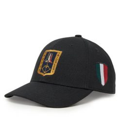 Czapka z daszkiem Aeronautica Militare. Czarne czapki z daszkiem Aeronautica Militare, bez wzorów. Za 239.99 zł.