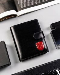 Portfel skórzany Peterson [DH] PTN 22307L-VT-T czarny. Czarne portfele Peterson, bez wzorów, ze skóry. Za 114.00 zł.