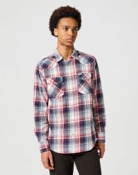WRANGLER MĘSKA KOSZULA WESTERN SHIRT RED BLUE 112357243 W5B4017570. Czerwone koszule Wrangler, m, bez wzorów, bez kołnierzyka, bez ramiączek. Za 229.99 zł.