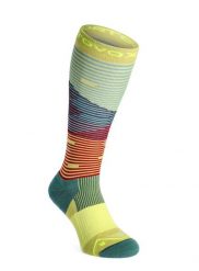 Skarpety merino Ortovox All Mountain Long Socks. Zielone skarpety ORTOVOX, bez wzorów, z materiału. Za 169.29 zł.