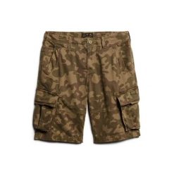 Krótkie spodenki z kieszeniami cargo Superdry Core. Brązowe szorty Superdry, m, bez wzorów, z bawełny, vintage. Za 303.60 zł.