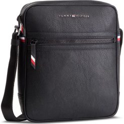 Saszetka TOMMY HILFIGER - Essential Reporter AM0AM04619 002. Saszetki i nerki marki Tommy Hilfiger. W wyprzedaży za 319.00 zł.