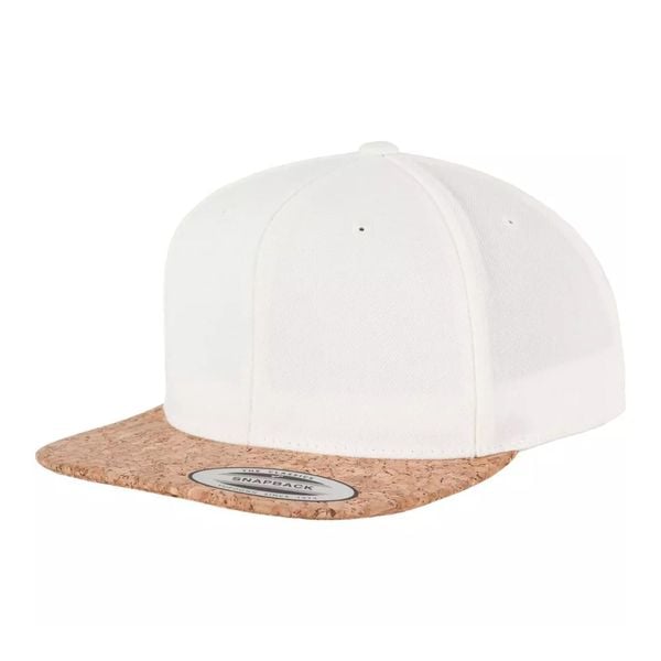 Czapka Z Daszkiem Cork Snapback Cap. Brązowe czapki z daszkiem FLEXFIT, bez wzorów, z materiału. Za 109.99 zł.
