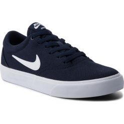 Sneakersy NIKE - Sb Charge Slr CD6279 400 Obsidian/White. Niebieskie buty sportowe casual marki Nike, bez wzorów, z materiału. Za 229.00 zł.