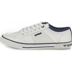 Tom Tailor tenisówki męskie 42 białe. Białe trampki Tom Tailor, m, bez wzorów, bez zapięcia. Za 216.00 zł.