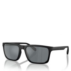 Okulary przeciwsłoneczne Emporio Armani. Czarne okulary przeciwsłoneczne Emporio Armani. Za 549.99 zł.
