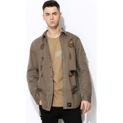 Khaki Koszula Bear Attack. Brązowe koszule Born2be, l, bez wzorów, bez kołnierzyka, bez ramiączek. Za 139.99 zł.