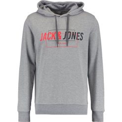 Jack & Jones JCOLINN Bluza z kapturem light grey. Bluzy z kapturem marki Jack & Jones, m, z bawełny, z kapturem. Za 129.00 zł.