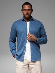 Męska koszula jeansowa z lyocellem oraz haftem na piersi – niebieska V2 OM-SHDS-0180 - XXL. Niebieskie koszule Ombre Clothing, l, bez wzorów, z denimu, bez kołnierzyka, bez ramiączek. Za 119.99 zł.