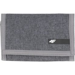 Portfel PRT001 - średni szary melanż. Portfele marki 4F. Za 39.99 zł.