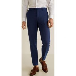 Mango Man - Spodnie Brasilia. Spodnie materiałowe marki Mango Man. Za 199.90 zł.