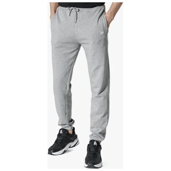 New Era Spodnie Ne Essential Jogger Grey New Era Lgh , , rozmiar L. Szare joggery i bojówki New Era, l, bez wzorów, z bawełny. Za 199.99 zł.
