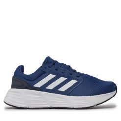 Buty do biegania adidas. Niebieskie buty do biegania Adidas, bez wzorów, bez zapięcia, do biegania. Za 249.99 zł.