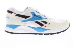 Męskie buty sportowe retro BOLTON. Białe buty turystyczne Reebok, bez wzorów, z nylonu, bez zapięcia, trekkingowe. Za 405.00 zł.