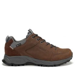Buty trekkingowe Chiruca Ottawa 01 Gore-Tex. Brązowe buty turystyczne Chiruca, bez wzorów, z gore-texu, bez zapięcia, trekkingowe, gore-tex. Za 757.15 zł.