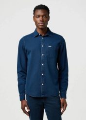 MESKA KOSZULA JEANSOWA WRANGLER 1 PKT SHIRT BLUE OXIDE 112371548. Niebieskie koszule Wrangler, m, bez wzorów, z jeansu, bez kołnierzyka, bez ramiączek. Za 169.99 zł.
