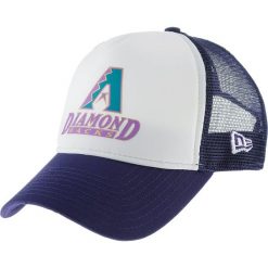 Czapka "Arizona" w kolorze granatowo-białym. Czapki z daszkiem marki Street & Sports Wear. W wyprzedaży za 64.95 zł.