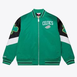 Kurtka Mitchell & Ness NBA Throw It Jkt Vntg Celtic. Kurtki Mitchell & Ness, m, bez wzorów, bez kaptura. Za 697.95 zł.
