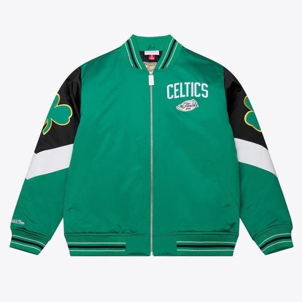 Kurtka Mitchell & Ness NBA Throw It Jkt Vntg Celtic. Kurtki Mitchell & Ness, bez wzorów, bez kaptura. Za 697.95 zł.