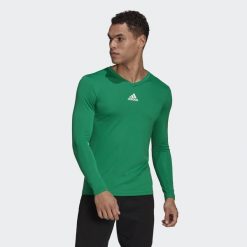 Koszulka piłkarska męska adidas Team Base Tee. Zielone bielizna termoaktywna Adidas, m, bez wzorów, bez ramiączek, do piłki nożnej. Za 75.00 zł.