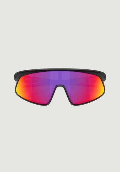 Okulary Mężczyzna OAKLEY Rslv 141 - Unisex. Czarne okulary przeciwsłoneczne Oakley. Za 708.90 zł.