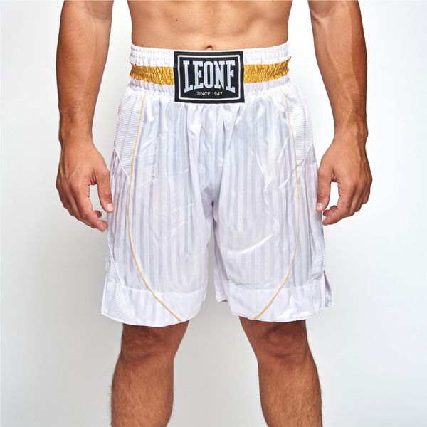 Spodenki treningowe LEONE 1947 Premium. Białe krótkie spodenki sportowe LEONE 1947, bez wzorów, sportowe. Za 159.99 zł.