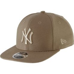 Czapka "NYY" w kolorze jasnobrązowym. Czapki z daszkiem marki Street & Sports Wear. W wyprzedaży za 77.95 zł.