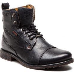 Kozaki BUGATTI - 311-38637-4000-1000 Black. Czarne kozaki Bugatti, bez wzorów, z materiału, bez obcasa, bez zapięcia. W wyprzedaży za 299.00 zł.