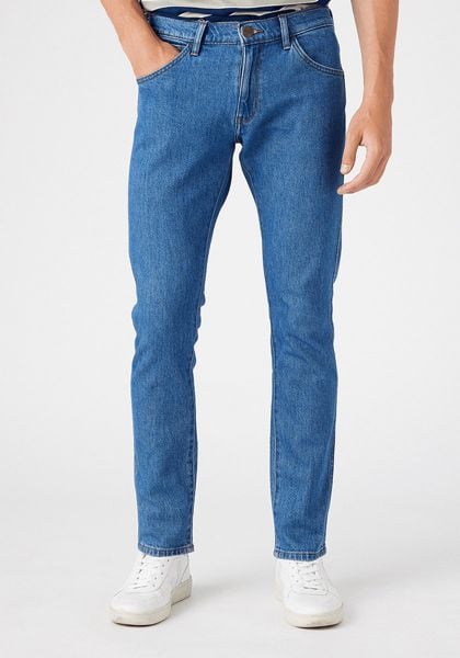WRANGLER BRYSON MĘSKIE SPODNIE JEANSOWE ALL IN STONE W14X3831T 112145812. Niebieskie spodnie materiałowe Wrangler, na co dzień, l, bez wzorów, z bawełny, eleganckie, z obniżonym stanem. Za 239.99 zł.