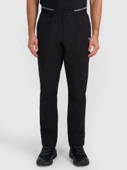 4F Spodnie trekkingowe w kolorze czarnym rozmiar: L. Czarne spodnie treningowe długie 4F, l, bez wzorów, z materiału. Za 136.13 zł.