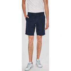 Tommy Hilfiger - Szorty. Niebieskie szorty Tommy Hilfiger, bez wzorów, z bawełny, casualowe. W wyprzedaży za 239.90 zł.