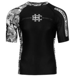 Koszulka Męska na siłownię rashguard MMA EXTREME HOBBY COMBAT GAME. Czarne bielizna termoaktywna EXTREME HOBBY, m, bez wzorów, z bawełny, bez ramiączek, na fitness i siłownię. Za 199.00 zł.
