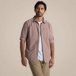 Koszula z długim rękawem Craghoppers NosiLife Nuoro Check. Czerwone koszule Craghoppers, m, bez wzorów, bez kołnierzyka, bez ramiączek. W wyprzedaży za 403.80 zł.