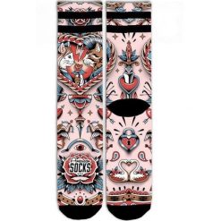 Skarpety American Socks Feline Hearts wielokolorowe. Białe skarpety AMERICAN SOCKS, bez wzorów. Za 118.40 zł.