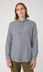 WRANGLER MĘSKA KOSZULA LS 1 PKT BUTTON DOWN NAVY 112345377 W5B1011976. Niebieskie koszule Wrangler, m, bez wzorów, bez kołnierzyka, bez ramiączek. Za 179.99 zł.