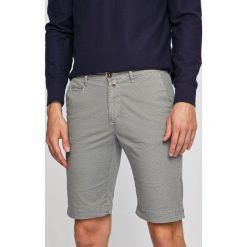 Pierre Cardin - Szorty. Szorty Pierre Cardin. Za 249.90 zł.