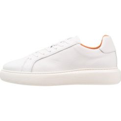 Bianco CLEAN KING Sneakersy niskie white. Buty sportowe casual marki Bianco. Za 509.00 zł.