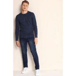 SWETER DŁUGI RĘKAW MĘSKI. Swetry nierozpinane marki TOP SECRET. W wyprzedaży za 39.99 zł.