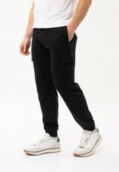 Joggery cargo N-CAVE. Joggery i bojówki Volcano, m, bez wzorów, z dresówki, klasyczne. Za 149.99 zł.