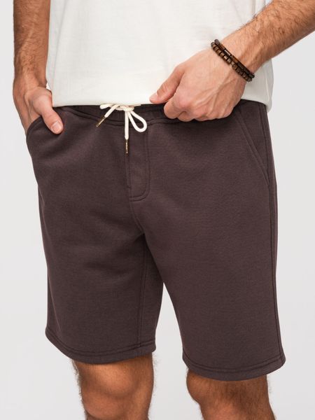 Szorty męskie strukturalne REGULAR FIT - brązowe V5 - Rozmiar: XXL. Brązowe szorty Ombre Clothing, m, bez wzorów, z dzianiny, wakacyjne. Za 149.99 zł.
