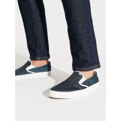 Tenisówki Helly Hansen. Niebieskie trampki Helly Hansen, m, bez wzorów, bez zapięcia. Za 169.99 zł.