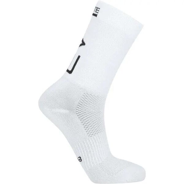 Skarpetki Elite Lab Core Elite X1. Białe skarpetki sportowe ELITE LAB, bez wzorów, z materiału. Za 94.00 zł.