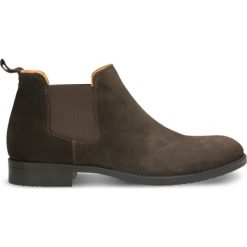Sztyblety CHUCK. Sztyblety marki Gino Rossi. W wyprzedaży za 299.90 zł.