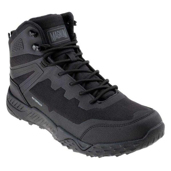 Buty bushcraft męskie Magnum Bondsteel MID WP. Czarne buty turystyczne MAGNUM, bez wzorów, z gumy, bez zapięcia, trekkingowe. Za 490.11 zł.