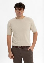 T-shirt basic z dzianiny TM-BURRO. T-shirty Volcano, m, bez wzorów, z bawełny, bez kołnierzyka, bez ramiączek. Za 99.99 zł.