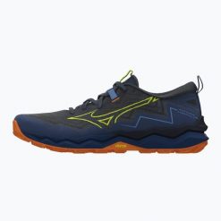 Buty do biegania męskie Mizuno Wave Daichi 9. Szare buty do biegania Mizuno, bez wzorów, bez zapięcia, do biegania, mizuno wave. Za 499.99 zł.