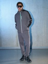 4F Spodnie dresowe joggery męskie - szare S. Szare joggery i bojówki 4F, m, bez wzorów, z dresówki, klasyczne. Za 229.99 zł.