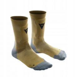 Skarpetki rowerowe z ochraniaczami Dainese HG Rox Socks. Brązowe skarpety Dainese, bez wzorów. Za 179.00 zł.