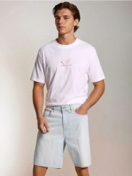 Szorty jeansowe loose - niebieski. Niebieskie krótkie spodenki sportowe Sinsay, l, bez wzorów, z jeansu. W wyprzedaży za 29.99 zł.