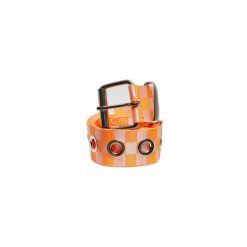 Pasek w kratę z oczkami Urban Classics. Brązowe paski Urban Classics, bez wzorów. Za 112.00 zł.